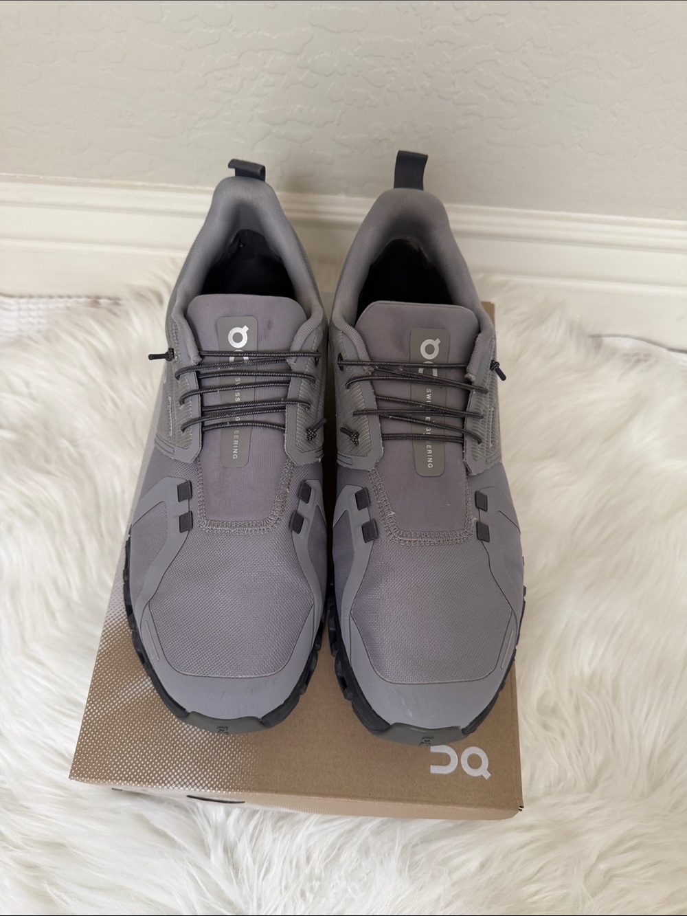 On Cloud 6 Waterproof Sneaker